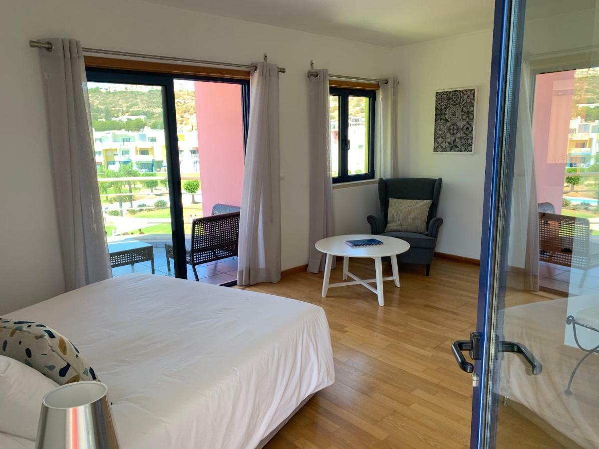 Penthouse 160Sqm Wide Terraces Pool View & Private Hot Tub & Parking Appartement Albufeira Buitenkant foto