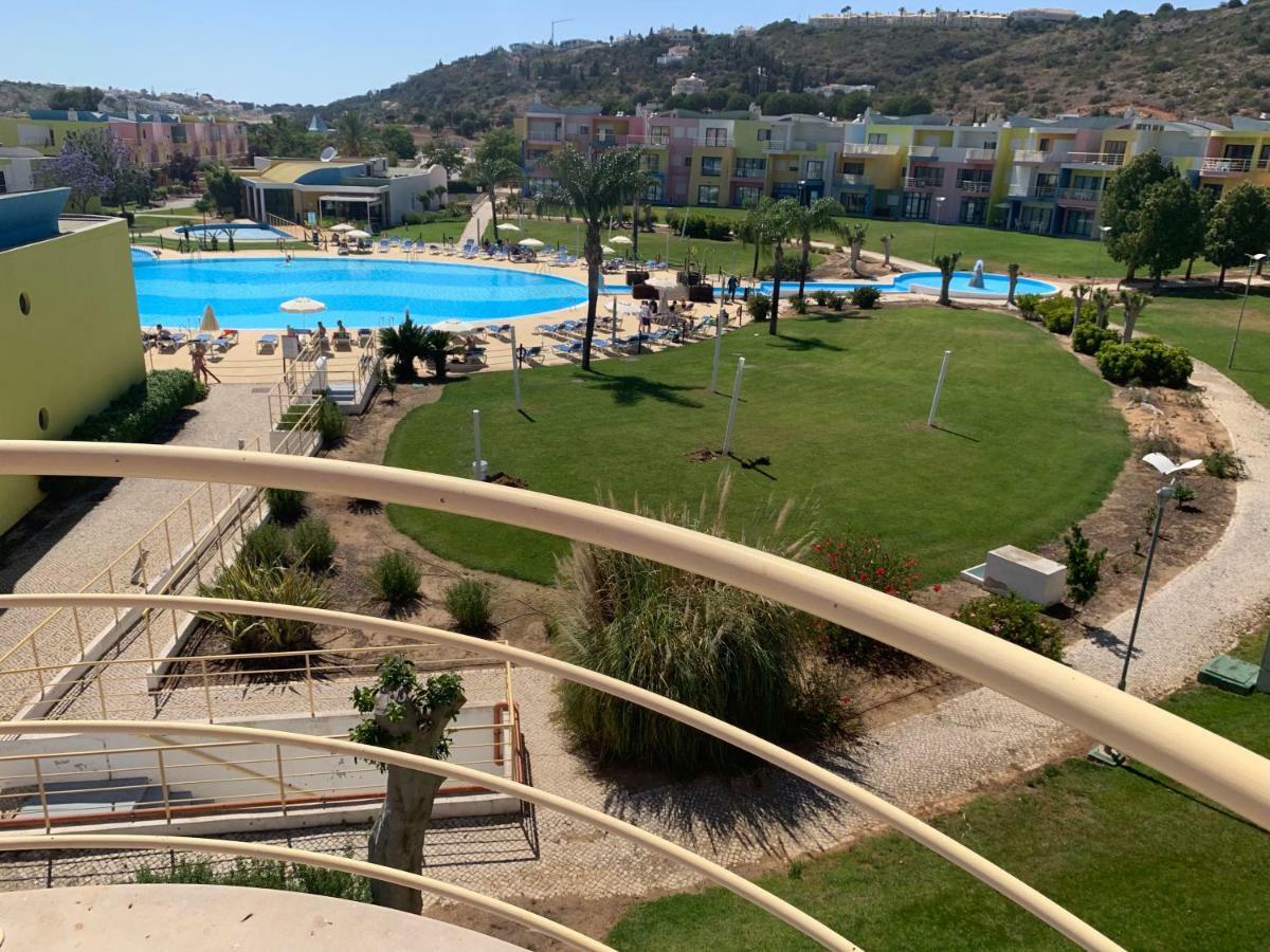 Penthouse 160Sqm Wide Terraces Pool View & Private Hot Tub & Parking Appartement Albufeira Buitenkant foto