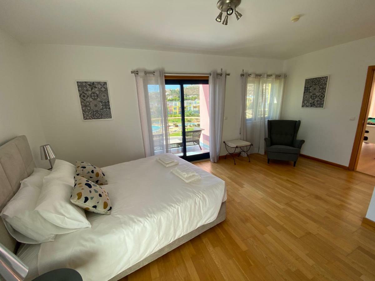 Penthouse 160Sqm Wide Terraces Pool View & Private Hot Tub & Parking Appartement Albufeira Buitenkant foto